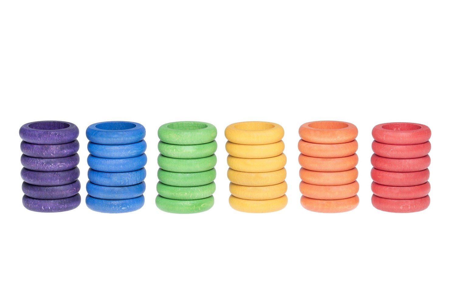Primer plano de Grapat 36 Anillos en colores vibrantes